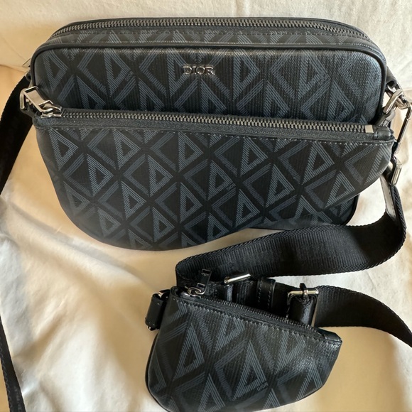 ❤️‍🔥SOLD❤️‍🔥DIOR 2023 Saddle Triple Pouch Diamond Pattern Crossbody Unisex Bag - Picture 6 of 17